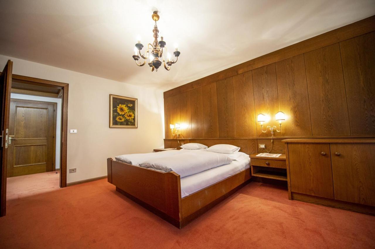 Apartments Meisules Ortisei Ngoại thất bức ảnh