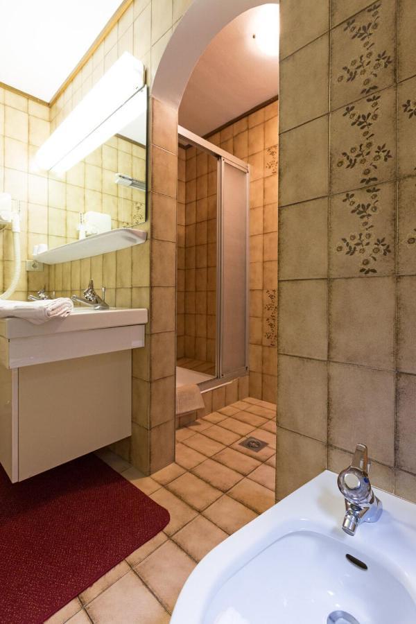 Apartments Meisules Ortisei Ngoại thất bức ảnh