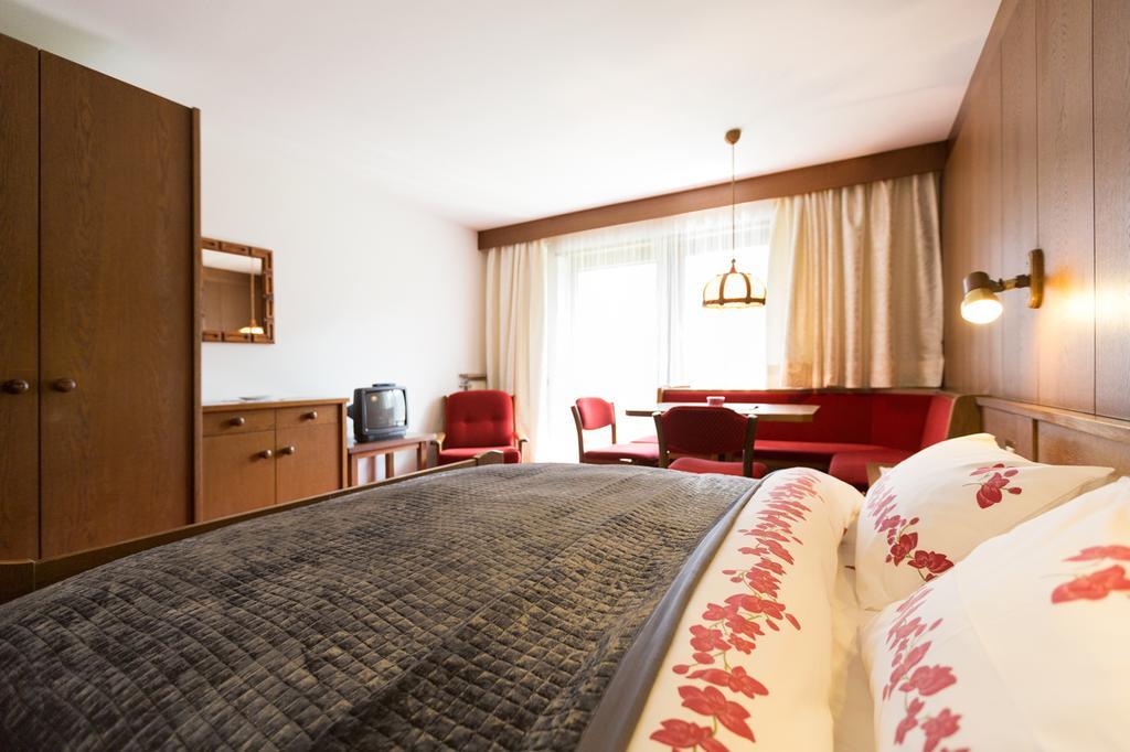 Apartments Meisules Ortisei Ngoại thất bức ảnh